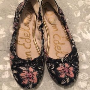 Floral ballet flats. Size 7.5